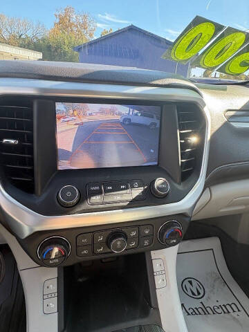 2017 GMC Acadia SLT-1