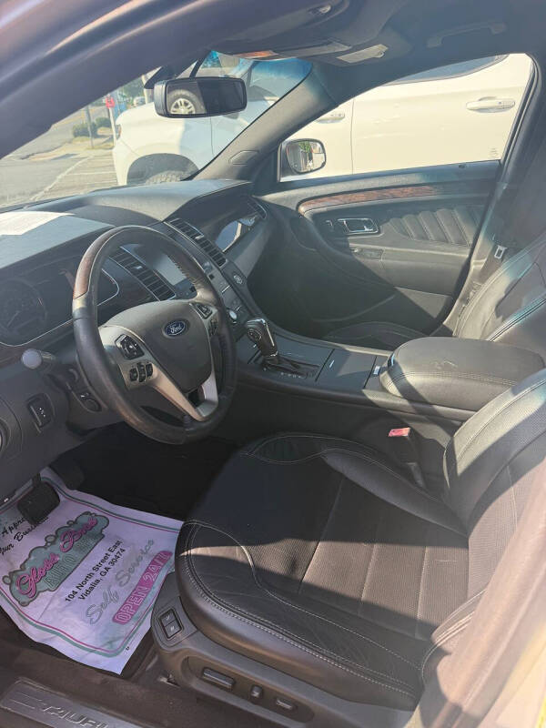 2015 Ford Taurus Limited