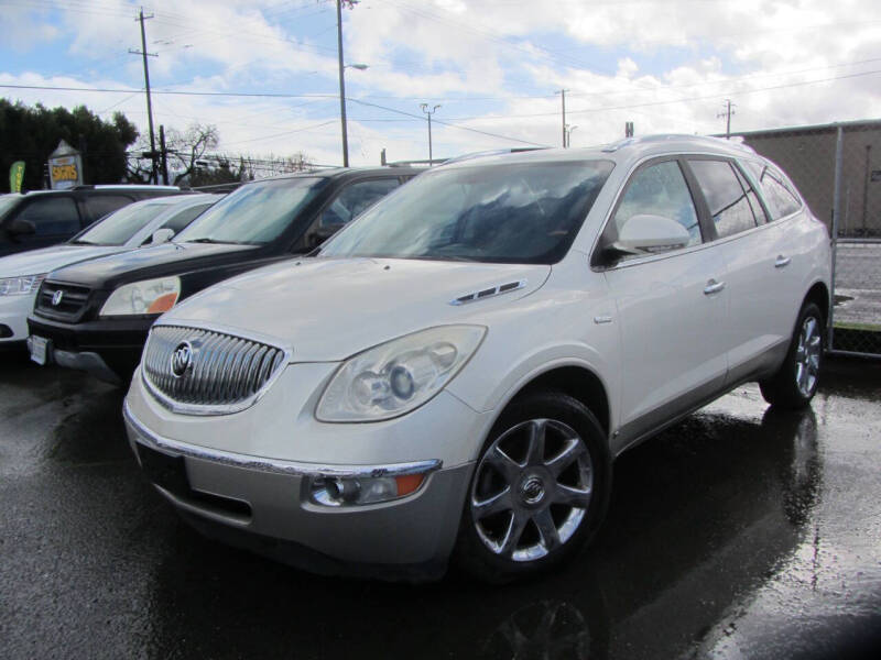 Buick Enclave's photo