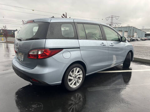 2013 Mazda MAZDA5 Sport