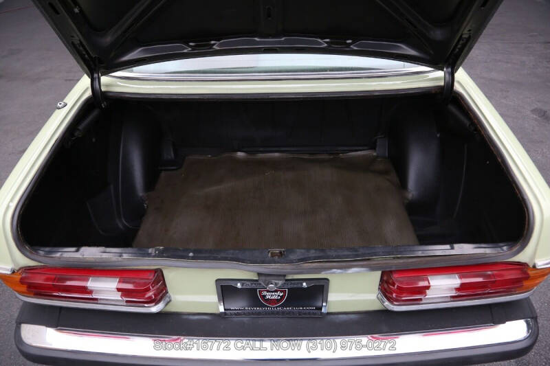 1977 Mercedes-Benz 300-Class