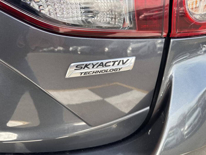 2015 Mazda MAZDA3 i Sport