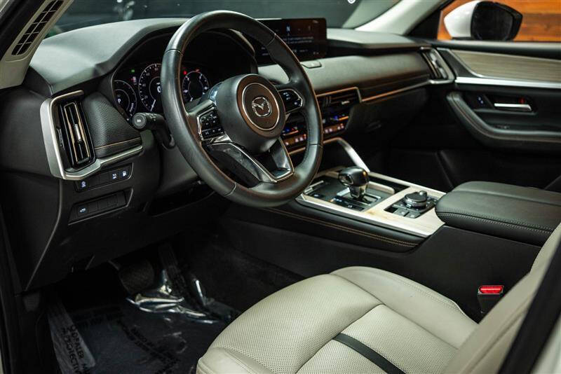 2024 Mazda CX-90 Plug-in Hybrid Preferred