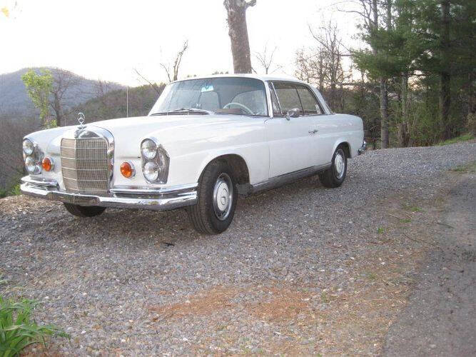 1966 Mercedes-Benz 220SE