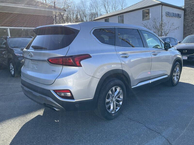 2020 Hyundai Santa Fe SE