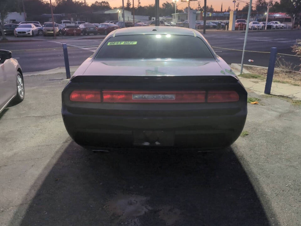 2013 Dodge Challenger for sale at LOS ALTOS AUTOMOTRIZ LLC in Modesto, CA