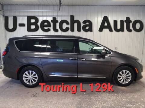 2018 Chrysler Pacifica for sale at Ubetcha Auto in Saint Paul NE