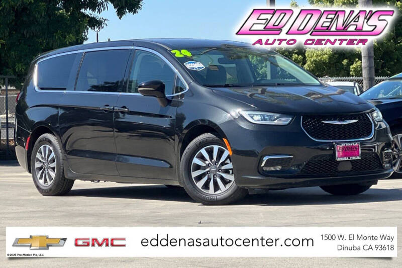 2024 Chrysler Pacifica Plug-In Hybrid Select