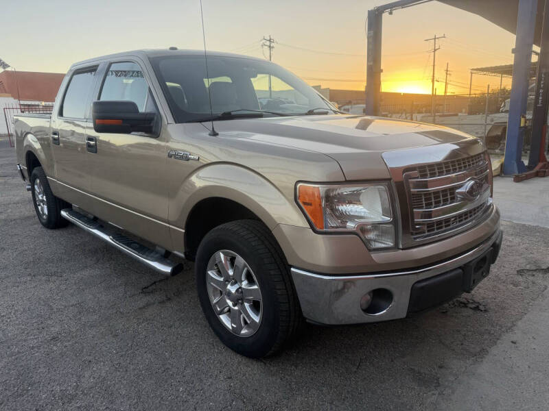 2013 Ford F-150 XLT's photo