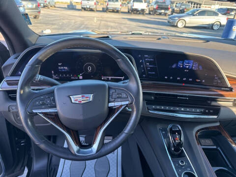 2023 Cadillac Escalade ESV Premium Luxury