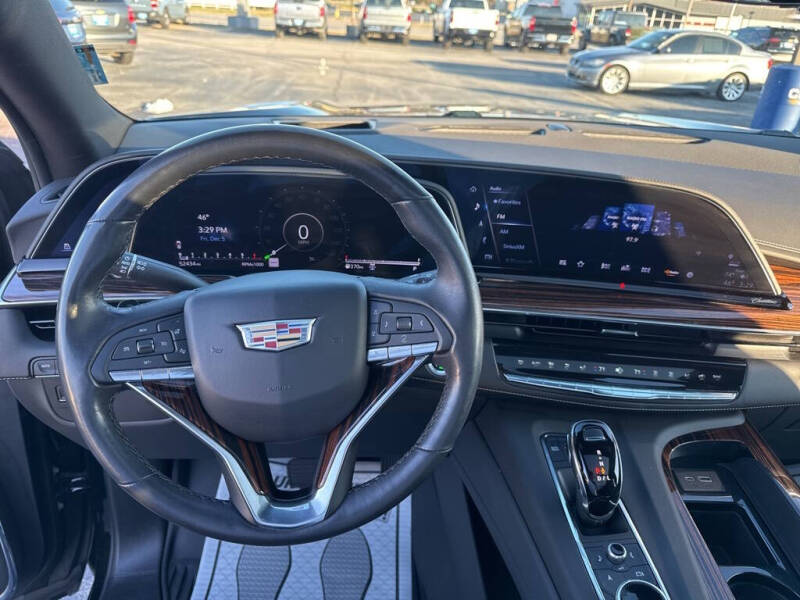 2023 Cadillac Escalade ESV Premium Luxury