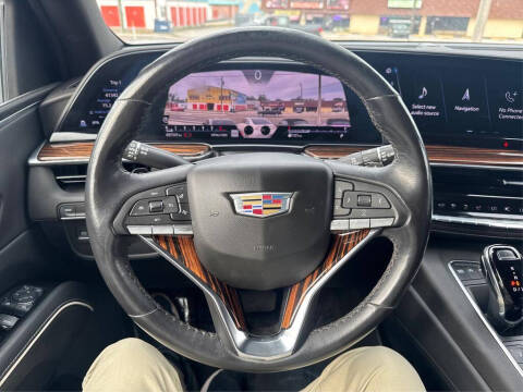 2023 Cadillac Escalade Luxury