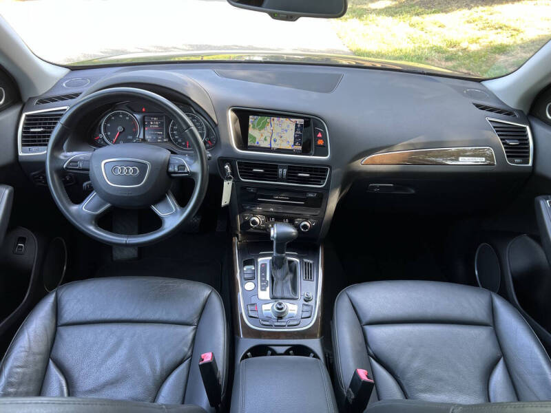 2016 Audi Q5 2.0T quattro Premium Plus