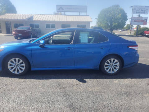 2019 Toyota Camry for sale at Crosspointe Auto Sales in Amarillo TX