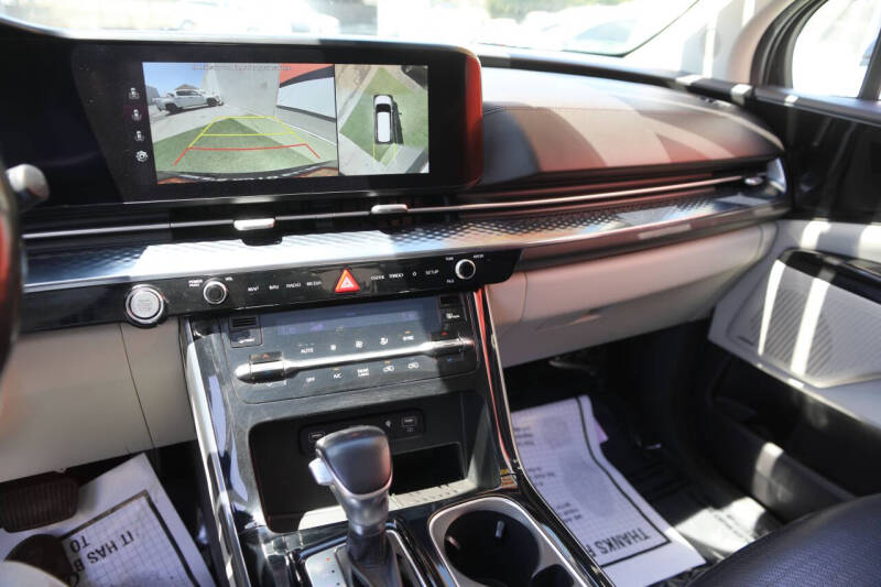 2022 Kia Carnival