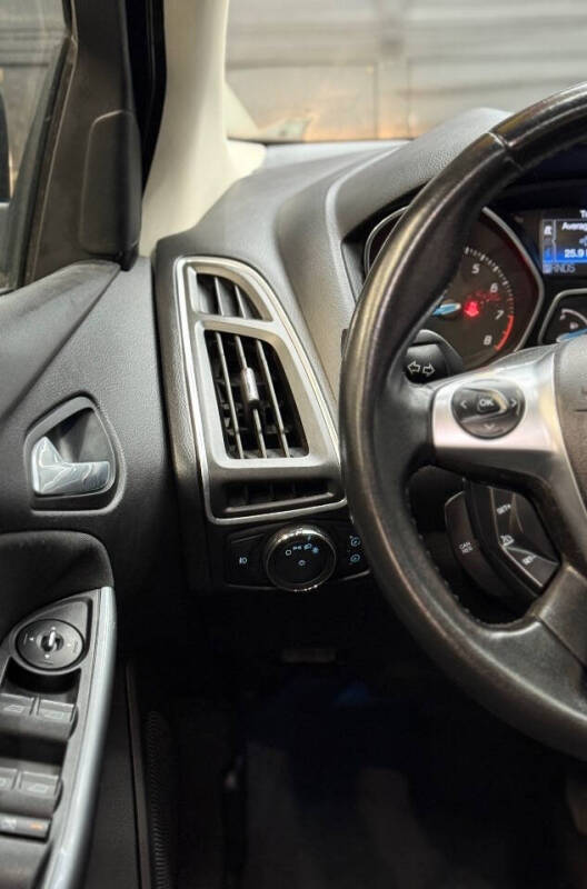 2012 Ford Focus Titanium