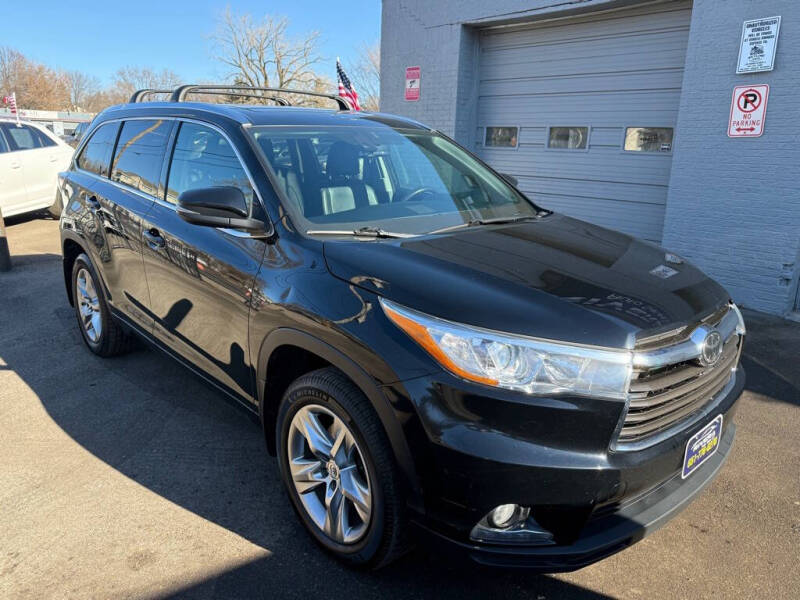 2015 Toyota Highlander for sale at Rivera Auto Sales LLC - Rivera Auto Sales - Dale St in Saint Paul MN