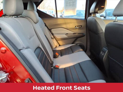 2021 Nissan Kicks SR