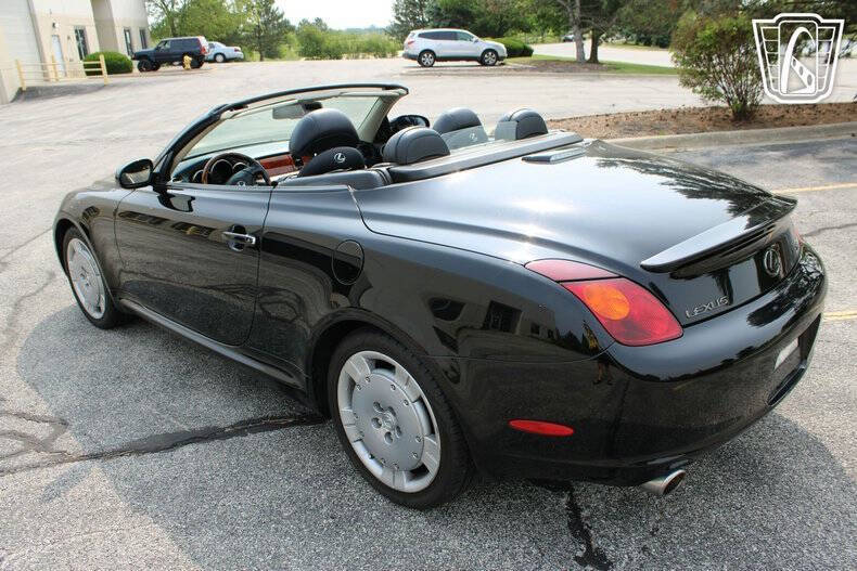 2002 Lexus SC 430