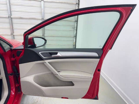 2017 Volkswagen Golf