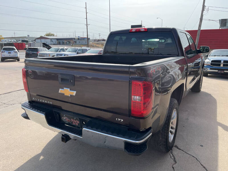 2016 Chevrolet Silverado 1500 null photo 5