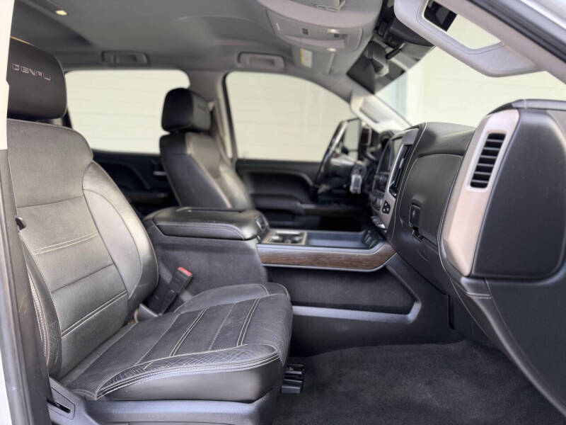 2018 GMC Sierra 3500HD Denali