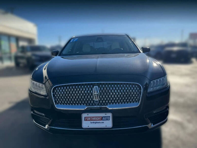 2017 Lincoln Continental Black Label