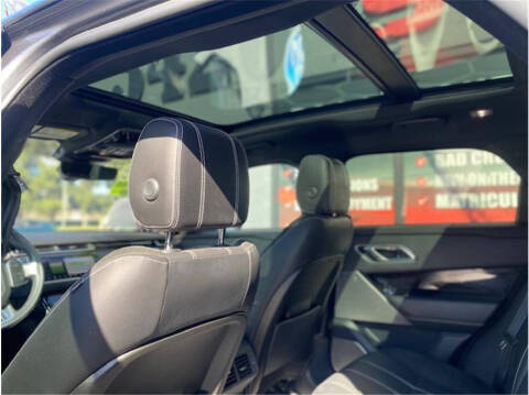 2019 Land Rover Range Rover Velar P250 R-Dynamic SE