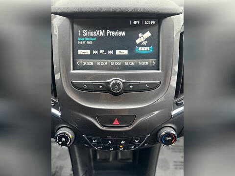 2017 Chevrolet Cruze LT Auto