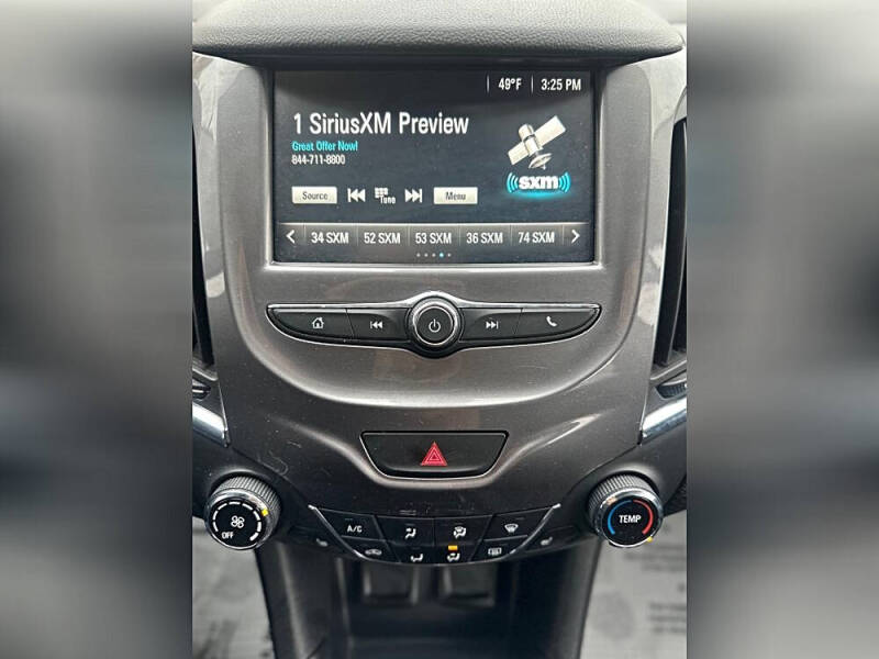 2017 Chevrolet Cruze LT Auto