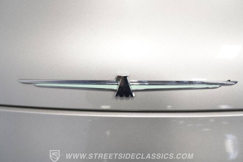 2004 Ford Thunderbird Deluxe