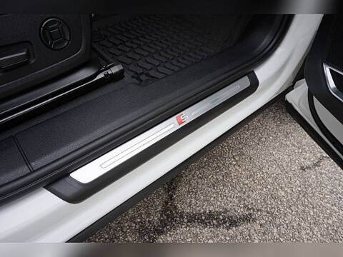 2020 Audi Q3 quattro S line Prem Plus 45 TFSI