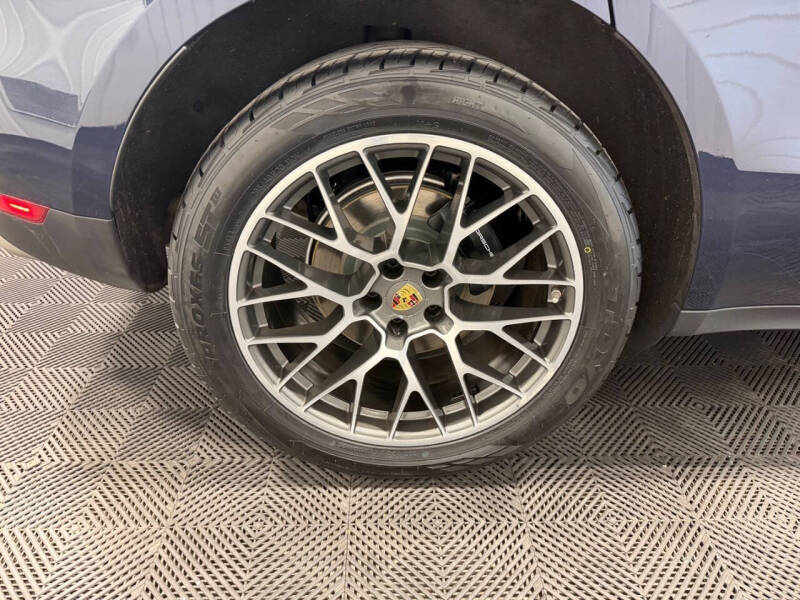 2018 Porsche Macan