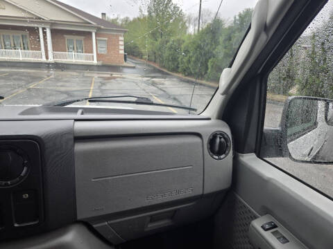 2013 Ford E-Series E-250