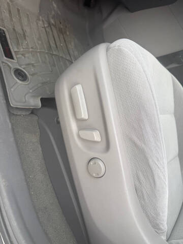 2015 Toyota Sienna LE 8-Passenger