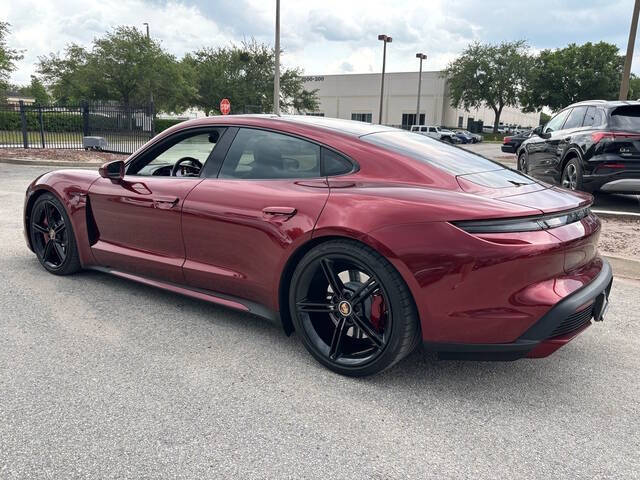2020 Porsche Taycan 3