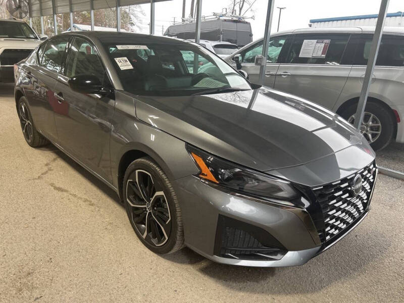 2024 Nissan Altima 2.5 SR