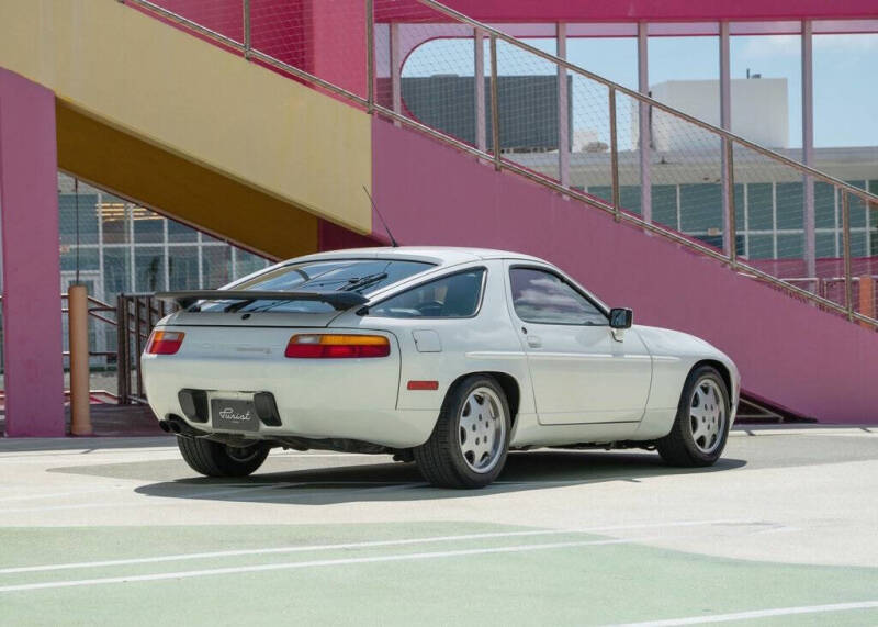 1991 Porsche 928