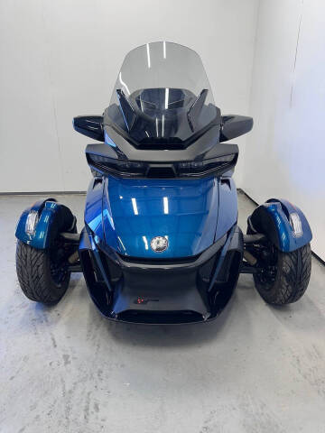 2023 Can-Am Spyder RT SE6