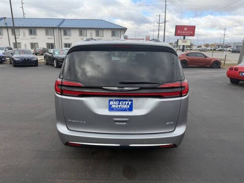 2021 Chrysler Pacifica Touring L