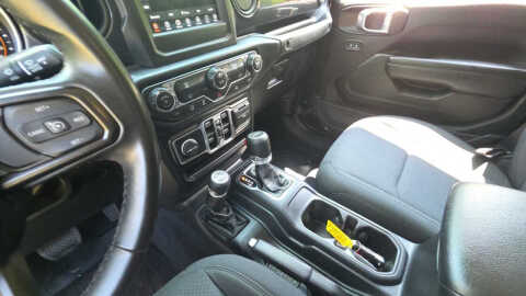 2022 Jeep Gladiator Altitude