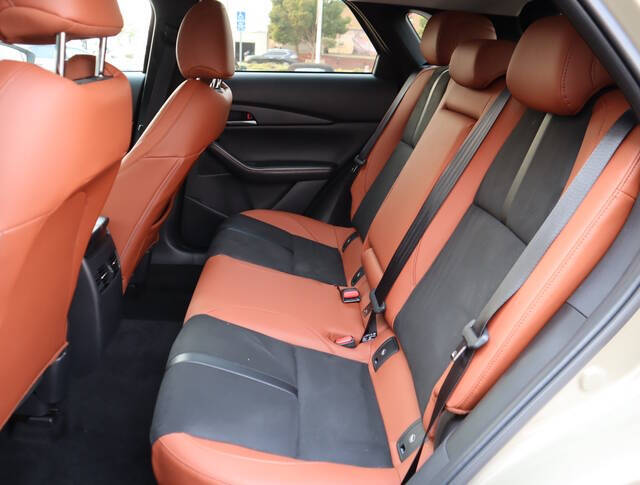 2025 Mazda CX-30 2.5 Carbon Turbo