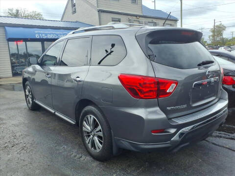 2018 Nissan Pathfinder S