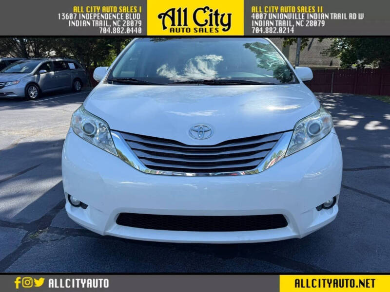2015 Toyota Sienna
