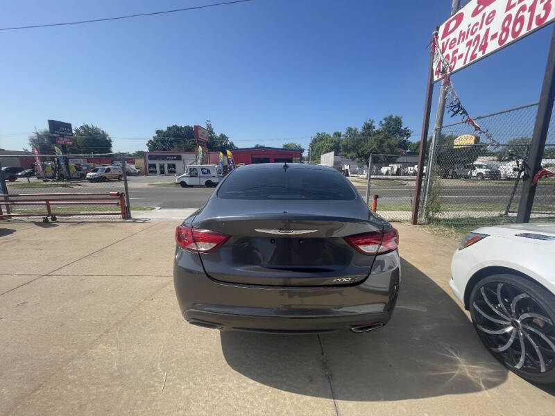 2015 Chrysler 200 S
