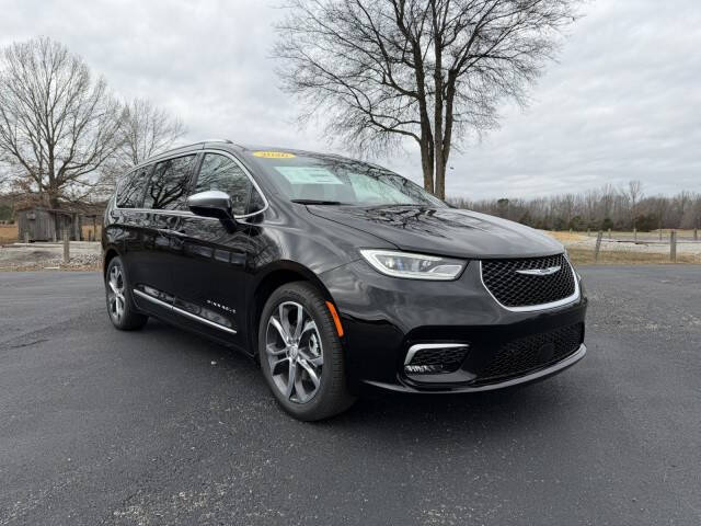 2026 Chrysler Pacifica Pinnacle