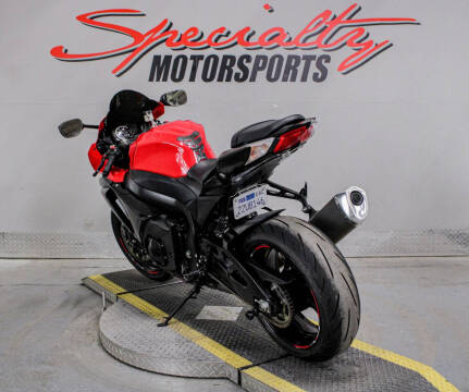 2016 Suzuki GSX-R1000