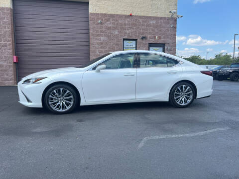 2019 Lexus ES 350 for sale at CarNu  Sales in Warminster PA