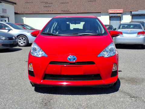 2014 Toyota Prius c One