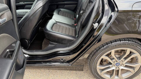 2017 Ford Fusion Hybrid SE